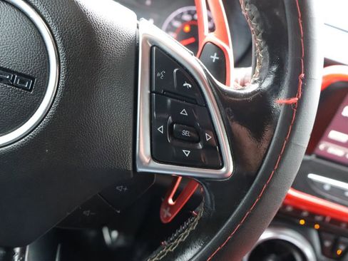 Used 2018 Chevrolet Camaro LT image 21