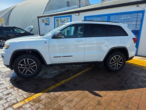 Used 2020 Jeep Grand Cherokee Trailhawk AWD/4WD image 10