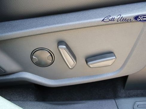 New 2025 Ford Bronco Badlands image 8