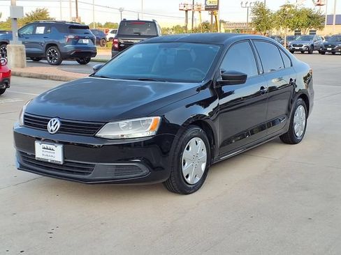Used 2014 Volkswagen Jetta S FWD image 3