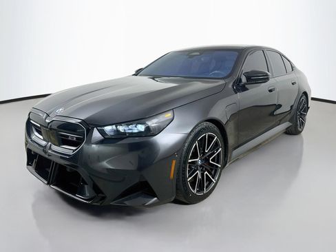 Used 2025 BMW M5 w/ Executive Package AWD/4WD image 1