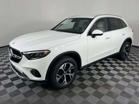 New 2026 Mercedes-Benz GLC 350e 4MATIC image 8