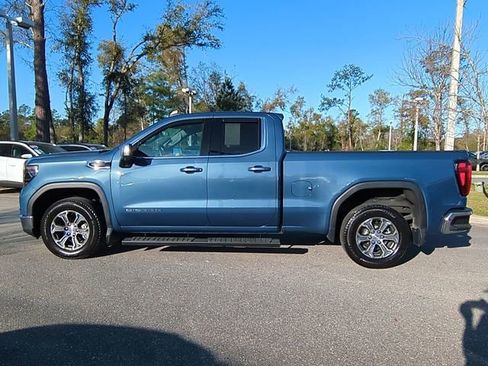 Used 2024 GMC Sierra 1500 SLE w/ Preferred Package image 8