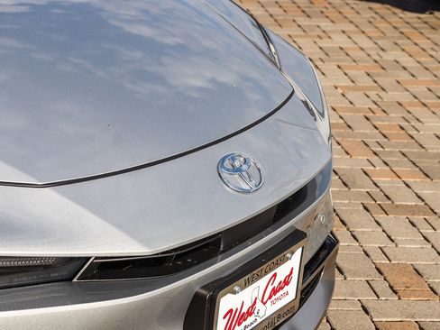New 2026 Toyota Prius Plug-In Hybrid image 6