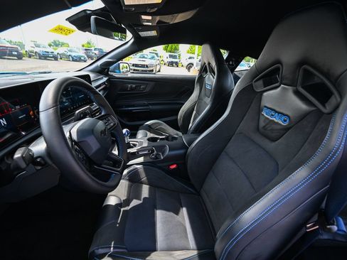 Used 2025 Ford Mustang Dark Horse w/ Dark Horse Handlin Package RWD image 19