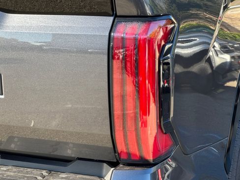 New 2026 Toyota Tundra Platinum image 31
