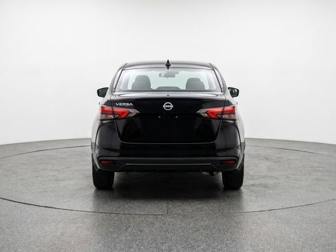 Used 2025 Nissan Versa SV image 7