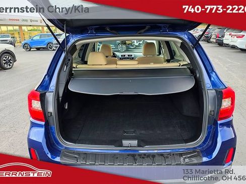 Used 2016 Subaru Outback 2.5i Limited AWD/4WD image 30