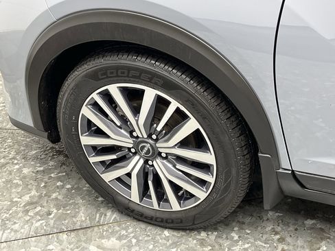 Used 2023 Nissan Kicks SV image 25