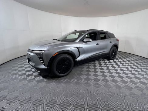 New 2025 Chevrolet Blazer EV LT w/ Midnight/Sport Edition image 2