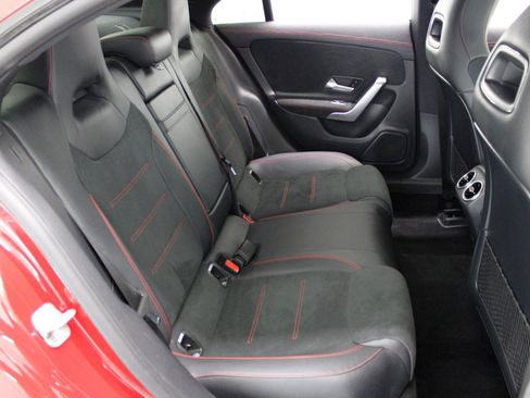 Used 2023 Mercedes-Benz CLA 250 4MATIC image 45