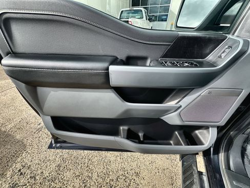 Used 2022 Ford F150 XLT w/ Equipment Group 302A High image 15