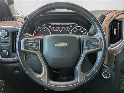 Used 2023 Chevrolet Silverado 2500 High Country w/ Z71 Off-Road Package AWD/4WD image 10