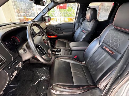 Used 2024 Nissan Frontier PRO-4X w/ Pro Premium Package image 18