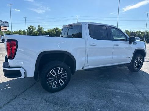 Used 2025 GMC Sierra 1500 AT4 w/ AT4 Premium Package AWD/4WD image 2