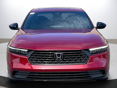 Used 2023 Honda Accord Sport image 3