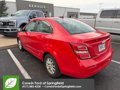 Used 2017 Chevrolet Sonic LT image 6