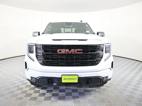 Used 2025 GMC Sierra 1500 Elevation w/ Preferred Package AWD/4WD image 11