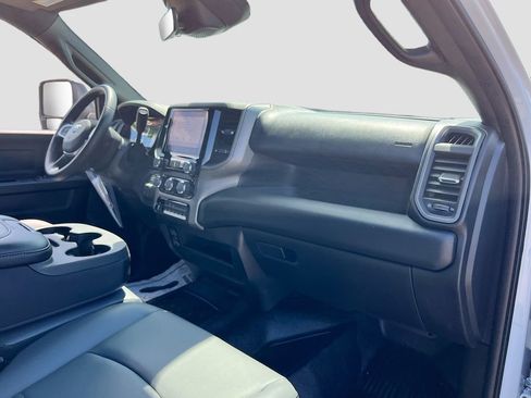 New 2026 RAM 4500 Tradesman w/ Chrome Appearance Group AWD/4WD image 24