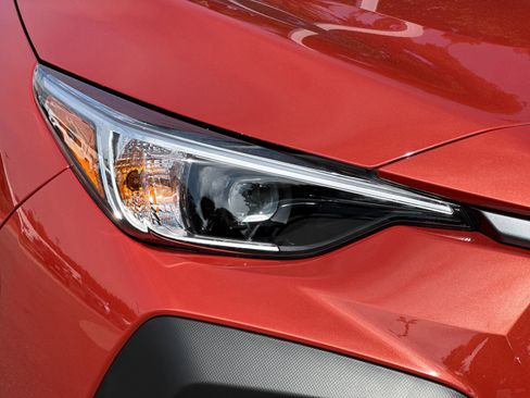 New 2025 Subaru Crosstrek 2.5i Premium image 30