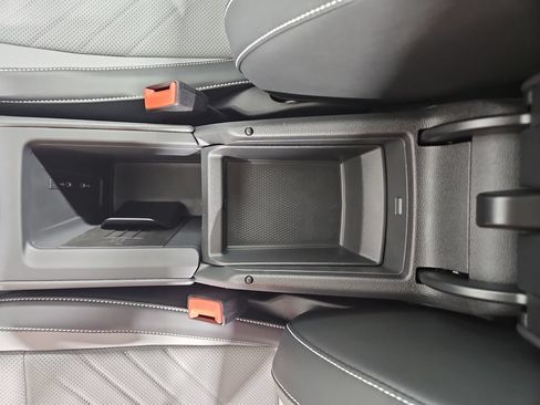 New 2026 Volkswagen Tiguan SE AWD/4WD image 25