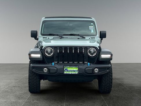Used 2023 Jeep Wrangler Unlimited w/ Sun & Screen Package AWD/4WD image 2
