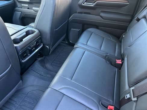 Used 2024 GMC Sierra 1500 Denali w/ Denali Reserve Package AWD/4WD image 13