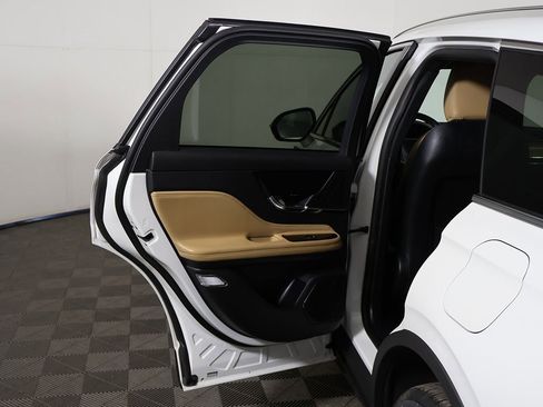 Used 2022 Lincoln Corsair Reserve w/ Elements Package image 22