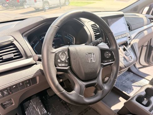 Used 2018 Honda Odyssey EX-L image 8
