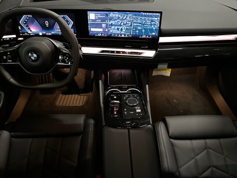 New 2027 BMW 530i xDrive w/ Premium Package AWD/4WD image 12
