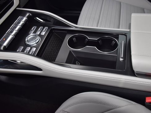 New 2026 Lincoln Nautilus Reserve image 32