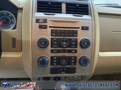 Used 2010 Ford Escape XLT image 21