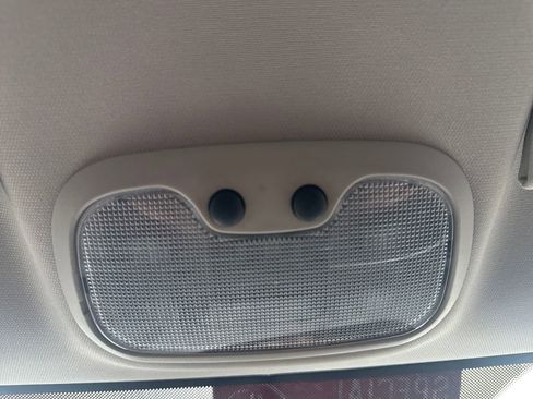 Used 2014 Jeep Compass Sport w/ Power Value Group image 27