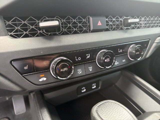 Used 2023 Honda Accord EX image 29