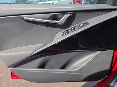 New 2025 Kia Niro EX w/ EX Cold Weather Package image 8