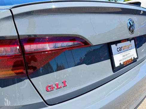 Used 2019 Volkswagen Jetta GLI Autobahn FWD image 11