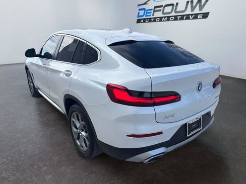 Used 2022 BMW X4 xDrive30i w/ Convenience Package image 17