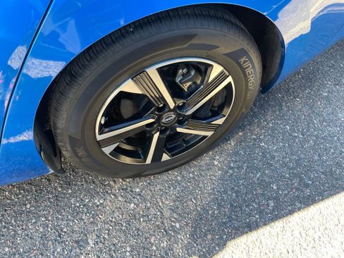 Used 2025 Nissan Sentra SV image 29