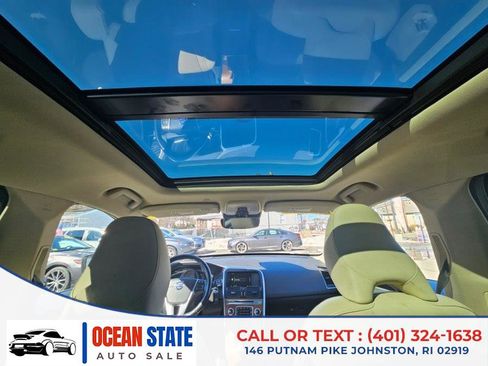 Used 2016 Volvo XC60 T5 Platinum w/ Climate Package image 14