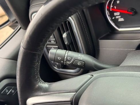 Used 2019 Chevrolet Silverado 1500 LT w/ All-Star Edition AWD/4WD image 25