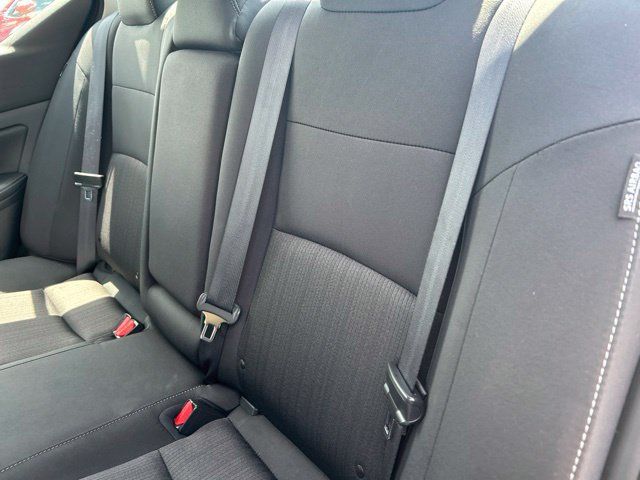 Used 2025 Nissan Altima 2.5 SV FWD image 36