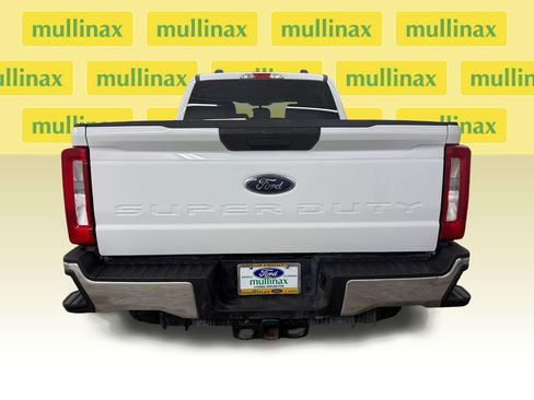 Used 2025 Ford F250 XLT w/ FX4 Off-Road Package AWD/4WD image 7