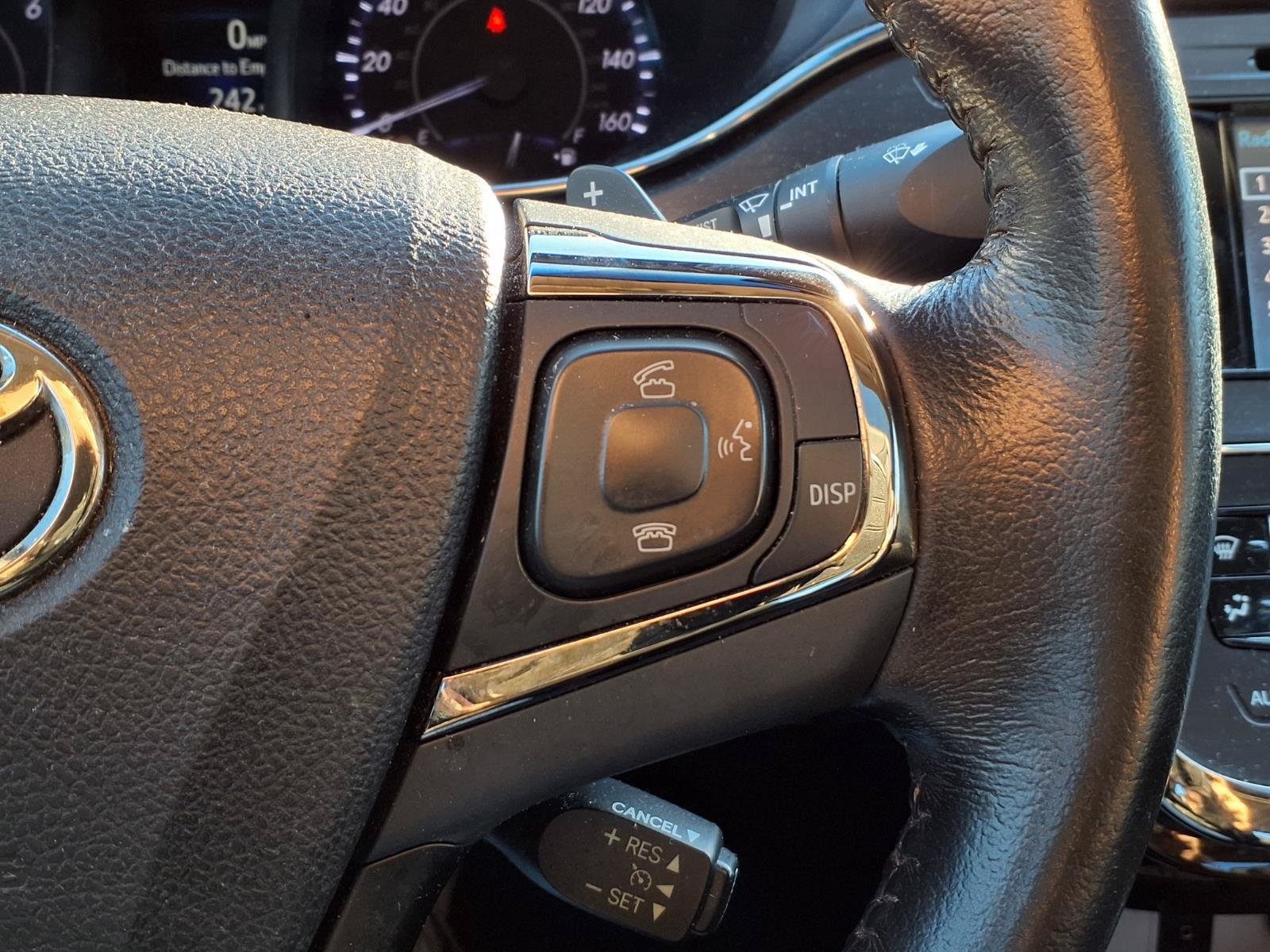 Used 2015 Toyota Avalon XLE Premium FWD image 14