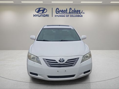 Used 2009 Toyota Camry Hybrid FWD image 2