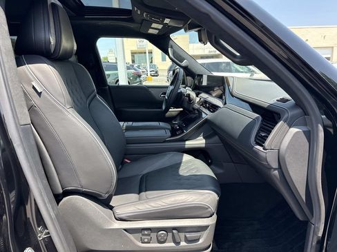 Used 2025 INFINITI QX80 Autograph AWD/4WD image 19