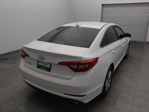 Used 2017 Hyundai Sonata SE FWD image 7