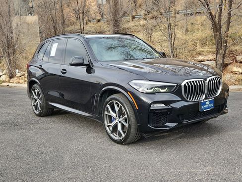 Used 2021 BMW X5 xDrive40i w/ M Sport Package image 5