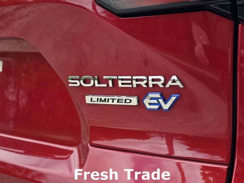 Used 2024 Subaru Solterra Limited image 7