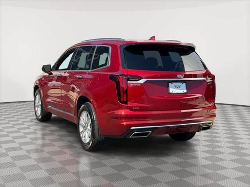 Used 2025 Cadillac XT6 Luxury AWD/4WD image 5