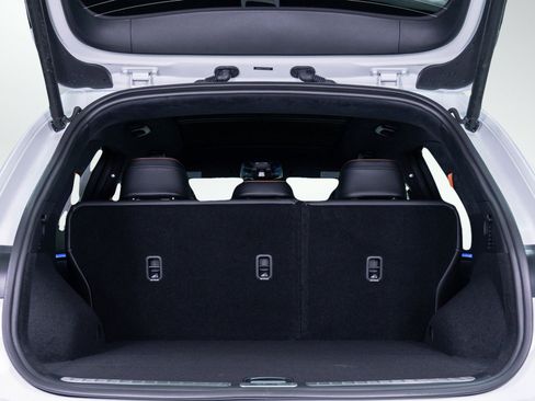 New 2026 Genesis GV70 3.5T Sport Prestige AWD/4WD image 8